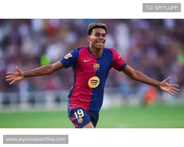 巴萨3-0马洛卡取主场11连胜，亚马尔世界波莱万破荒